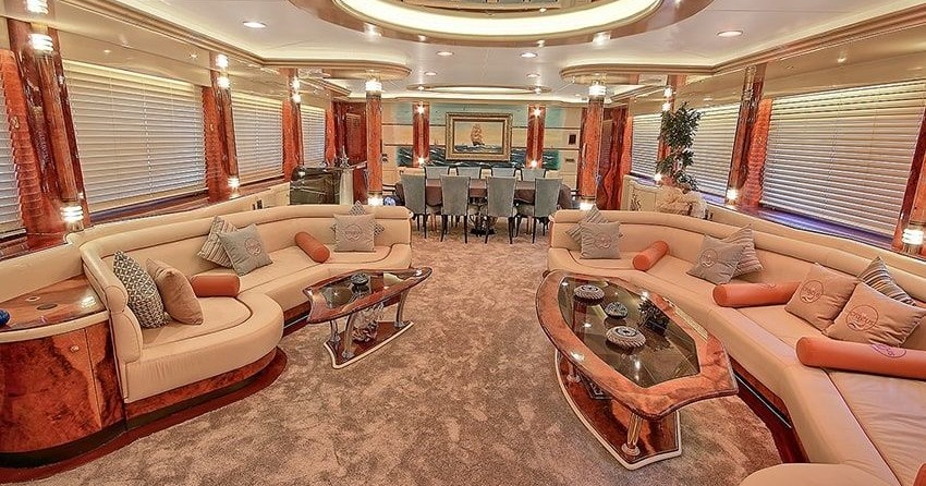 RealShips Courage 39