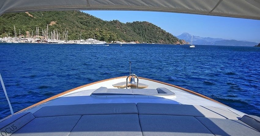 RealShips Courage 39