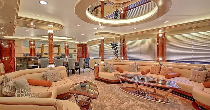 RealShips Courage 39