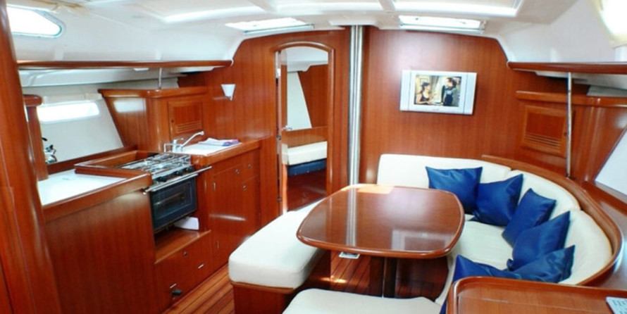 Beneteau Oceanis 393