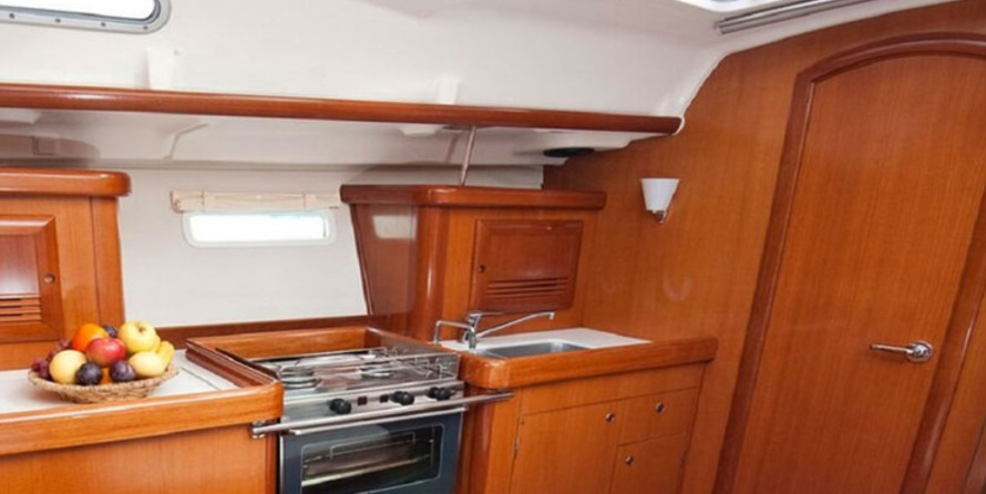 Beneteau Oceanis 393