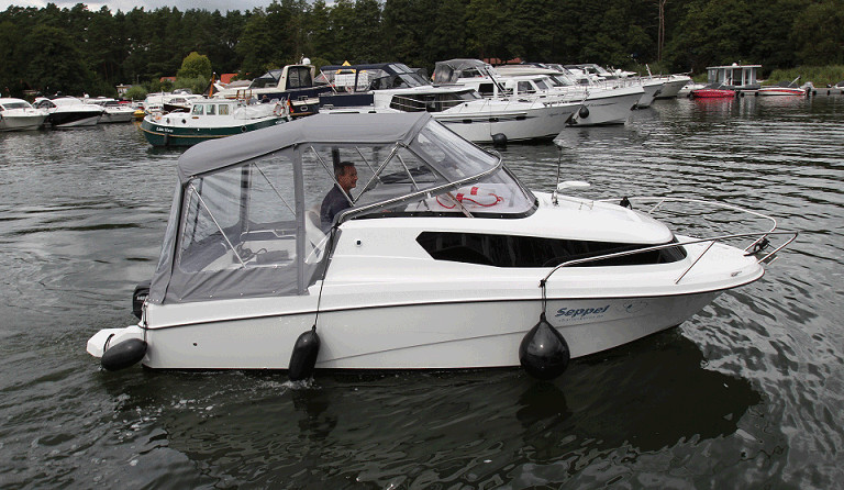 Aqua Royal 680 Cruiser