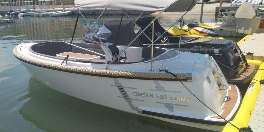 Corsiva 500 tender