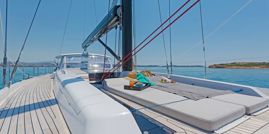 Hanse 675