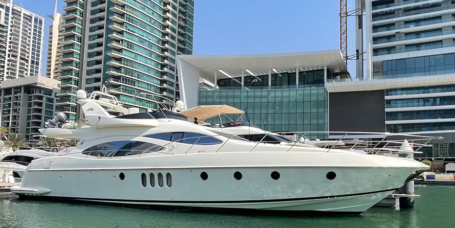 Azimut 68