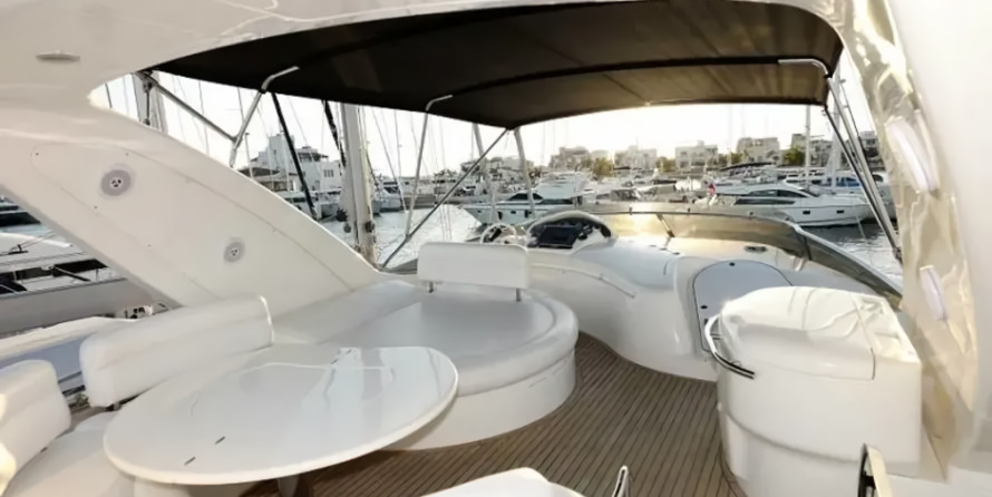 Azimut 68