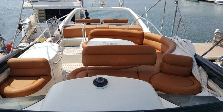 Azimut 58