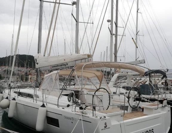 Beneteau Oceanis 51.1