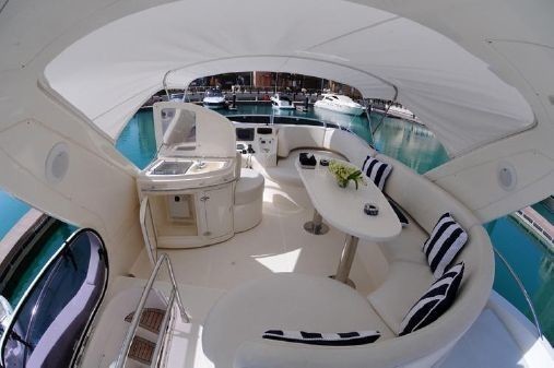 Azimut 50 Fly Galley Up