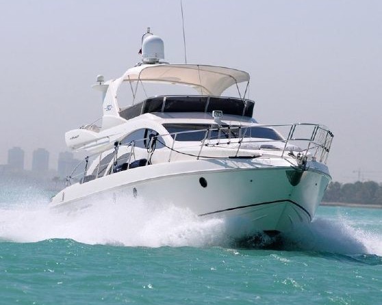 Azimut 50 Fly Galley Up