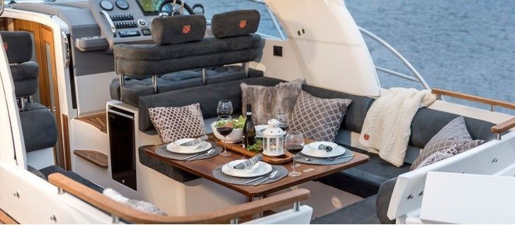 Marex 310 Sun Cruiser