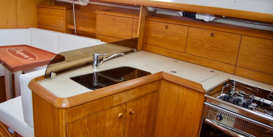 Jeanneau Sun Fast 37