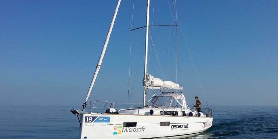 Beneteau Oceanis 38