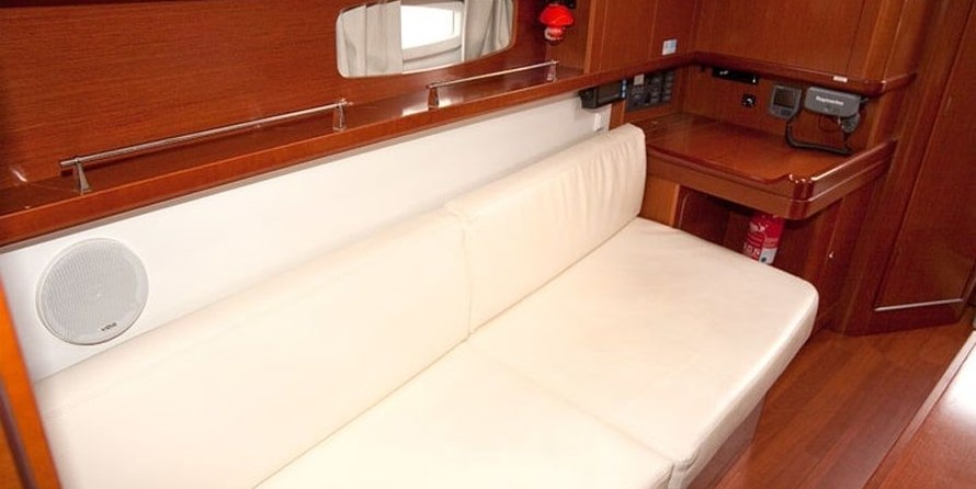 Beneteau Oceanis 34