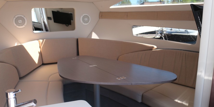 Bayliner Ciera 8