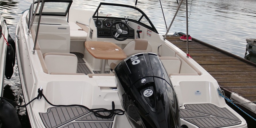 Bayliner VR4 BOWRIDER