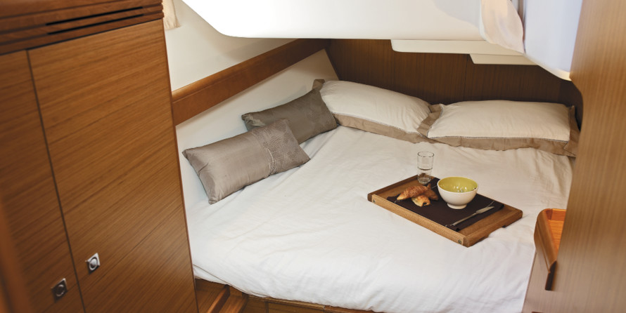 Jeanneau Sun Odyssey 42 i