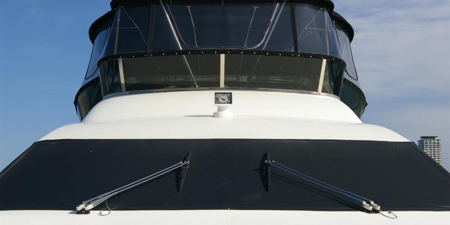 Azimut 75
