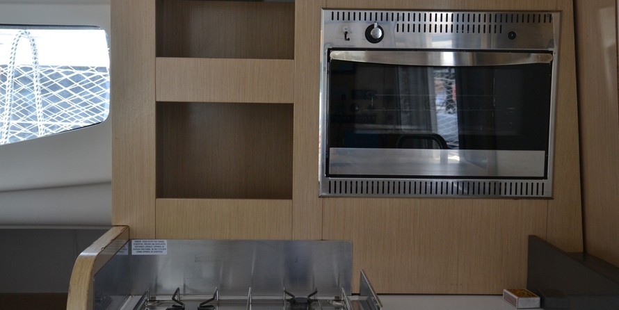 Fountaine Pajot Mahé 36