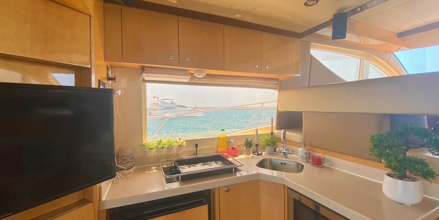 Gulf Craft Majesty 44