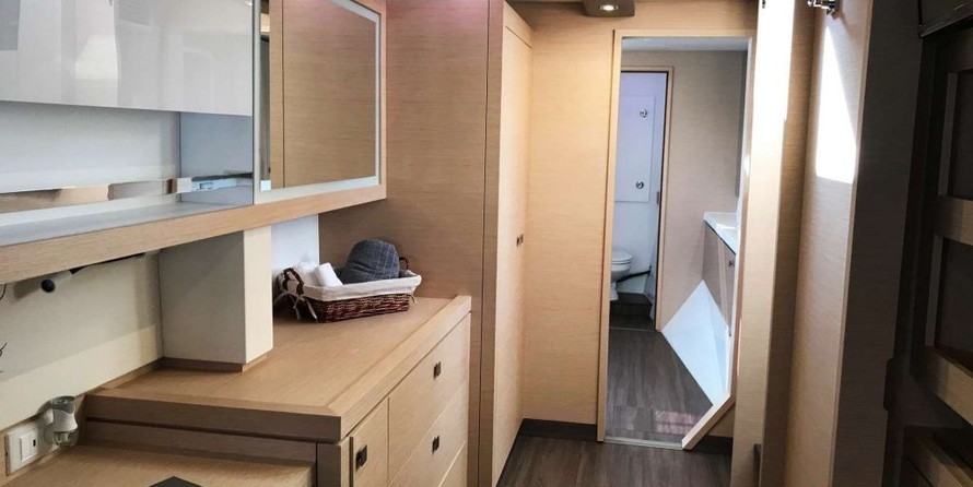 Fountaine Pajot Saona 47