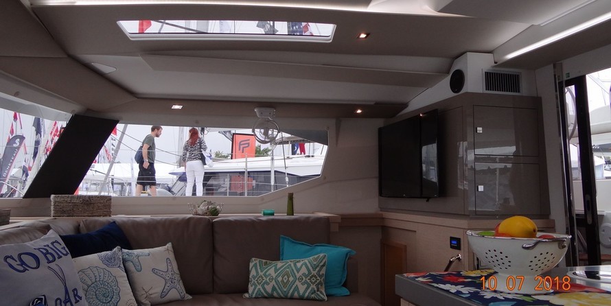 Fountaine Pajot Saona 47