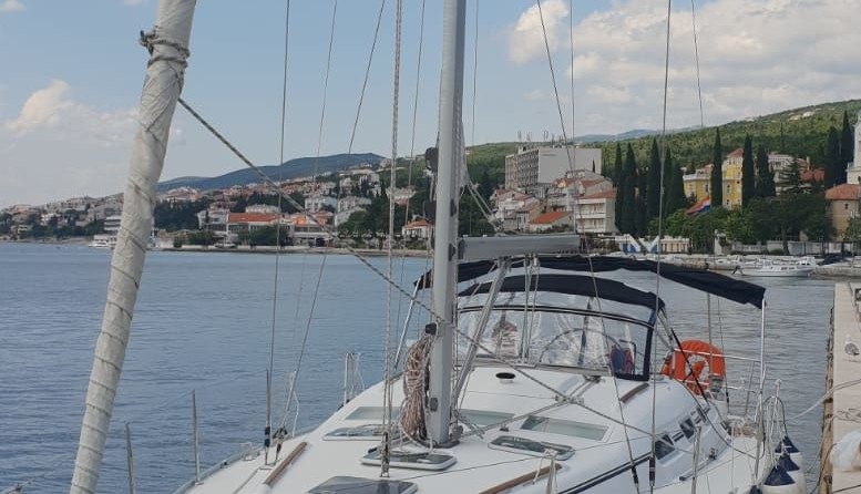 Beneteau Oceanis 393 Clipper