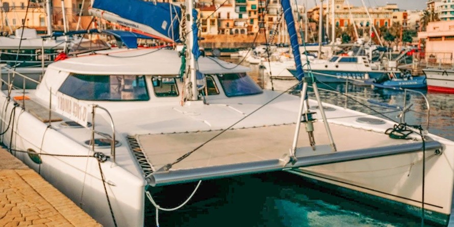 Fountaine Pajot Lavezzi 40