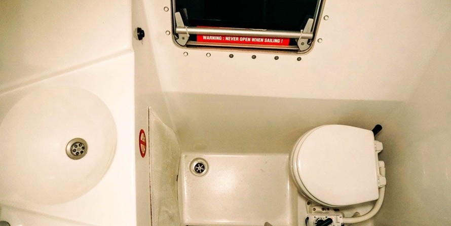 Fountaine Pajot Lavezzi 40