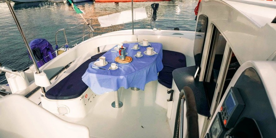 Fountaine Pajot Lavezzi 40