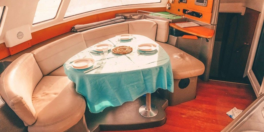 Fountaine Pajot Lavezzi 40