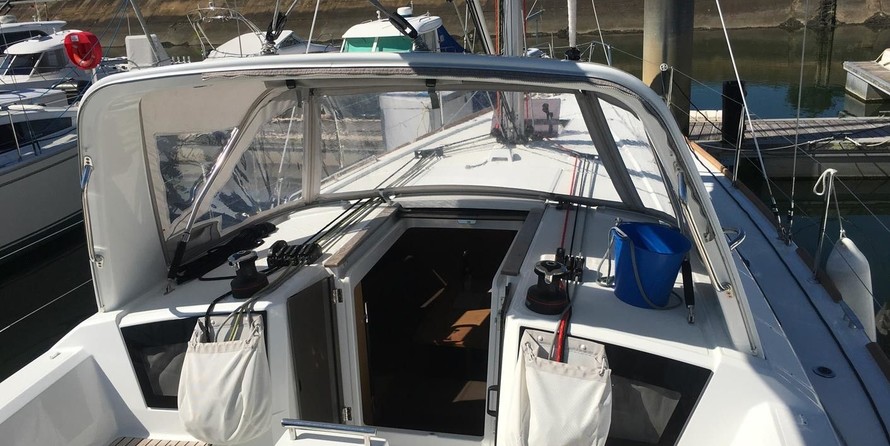Beneteau Oceanis 38.1