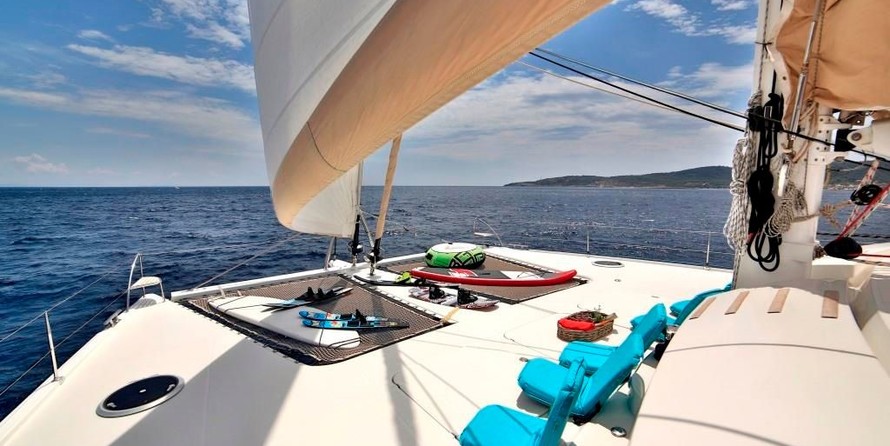 Fountaine Pajot Galathea 65