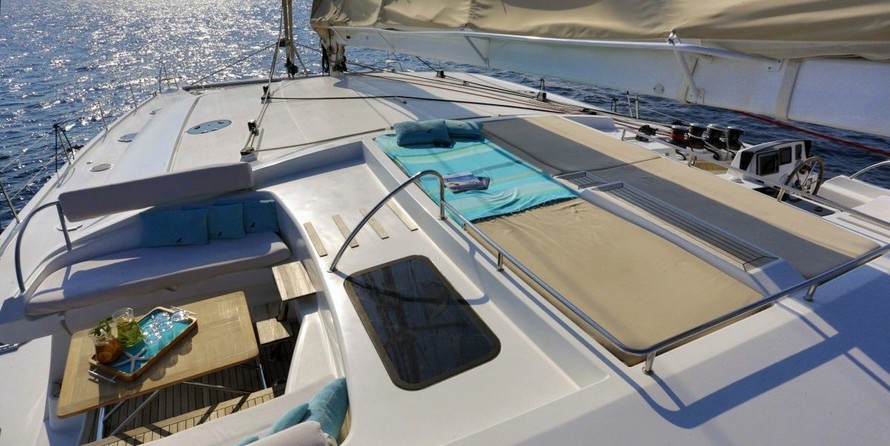 Fountaine Pajot Galathea 65