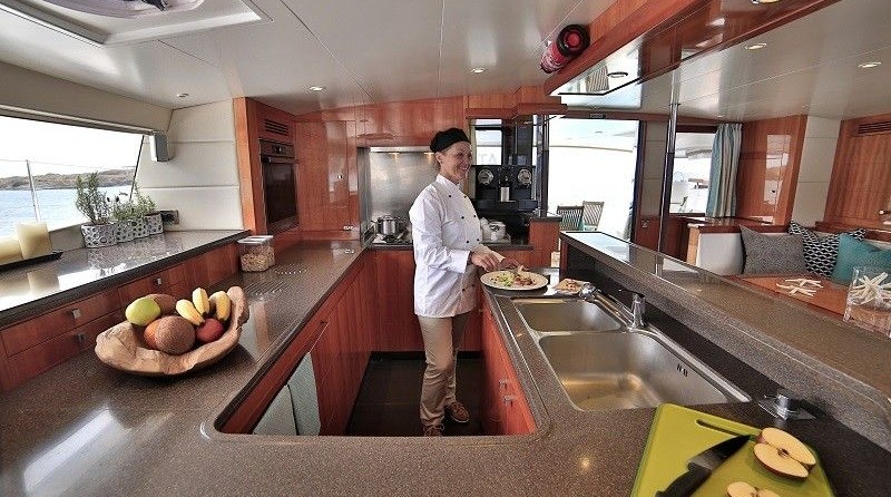 Fountaine Pajot Galathea 65