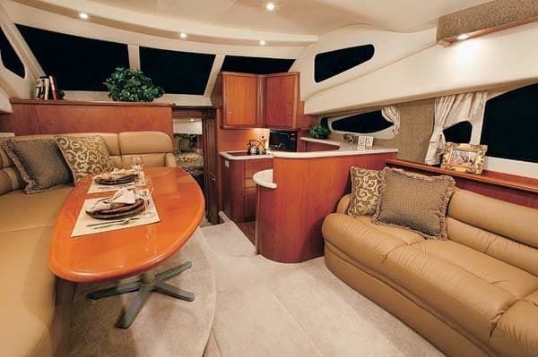 Silverton 38 Sport Bridge