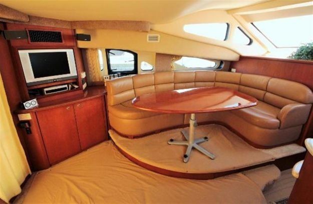 Silverton 38 Sport Bridge