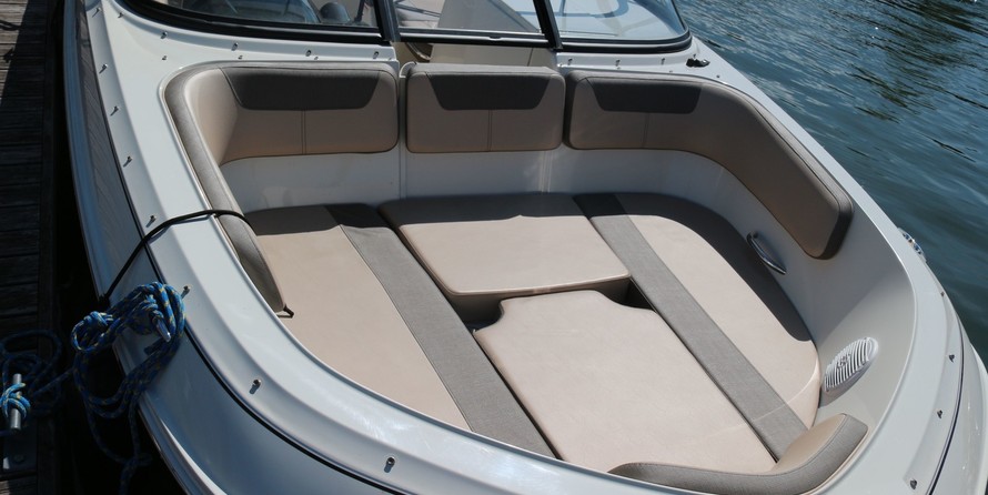 Bayliner VR6 BOWRIDER