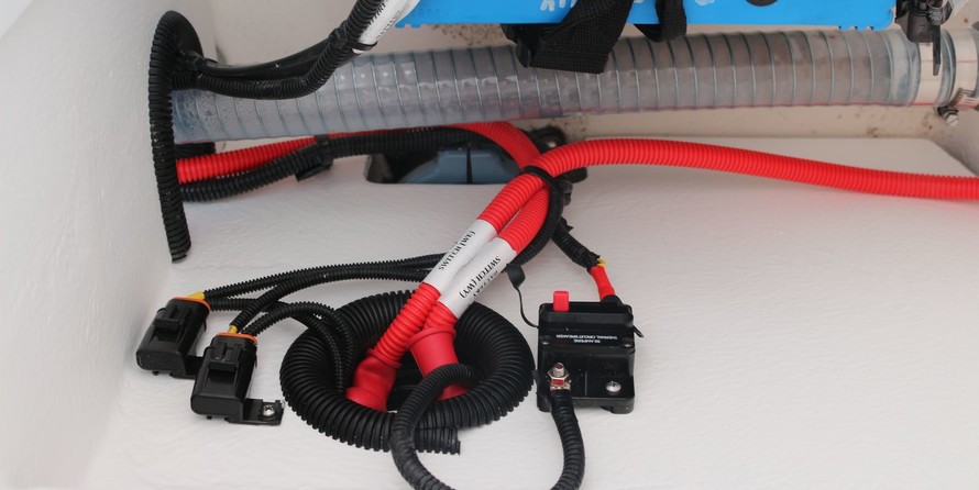 Bayliner VR6 BOWRIDER