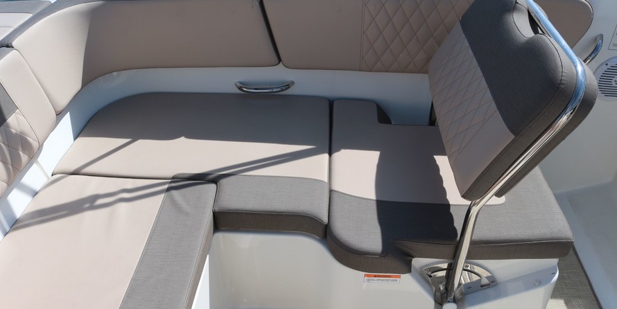 Bayliner VR6 BOWRIDER