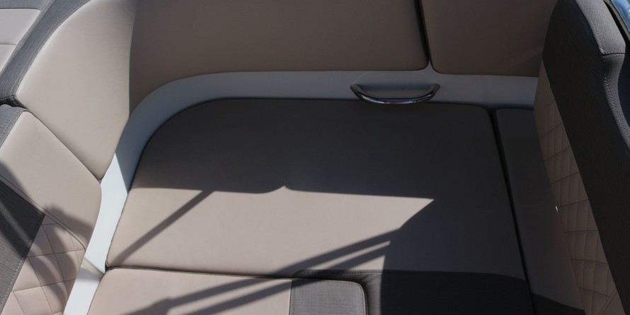 Bayliner VR6 BOWRIDER