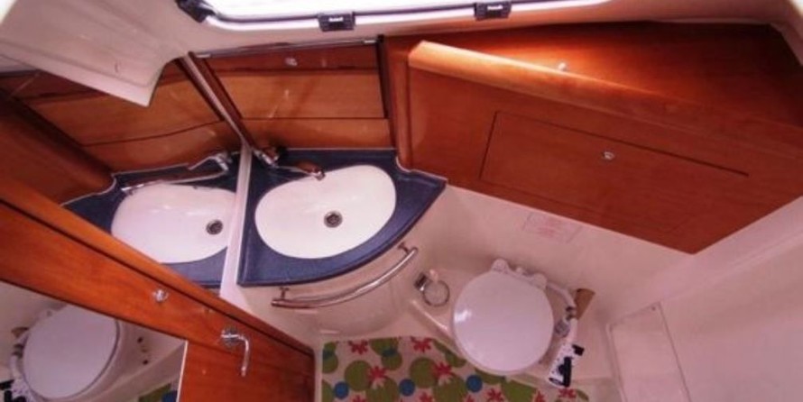 Bavaria 33 Cruiser
