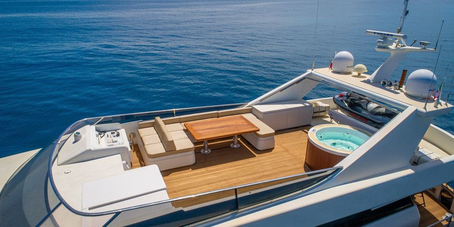 Cantieri di Pisa Akhir 85