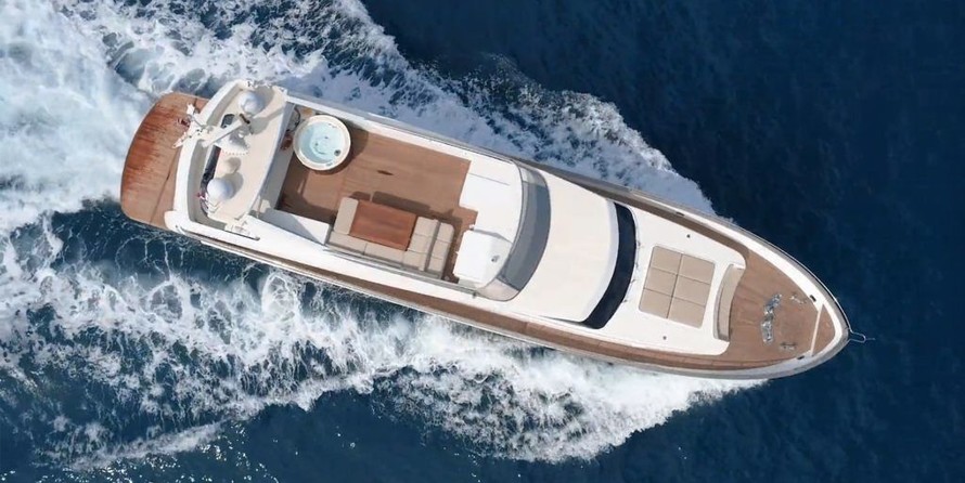 Cantieri di Pisa Akhir 85