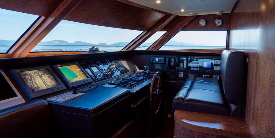 Cantieri di Pisa Akhir 85