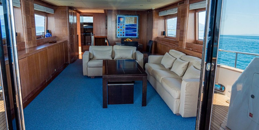 Cantieri di Pisa Akhir 85