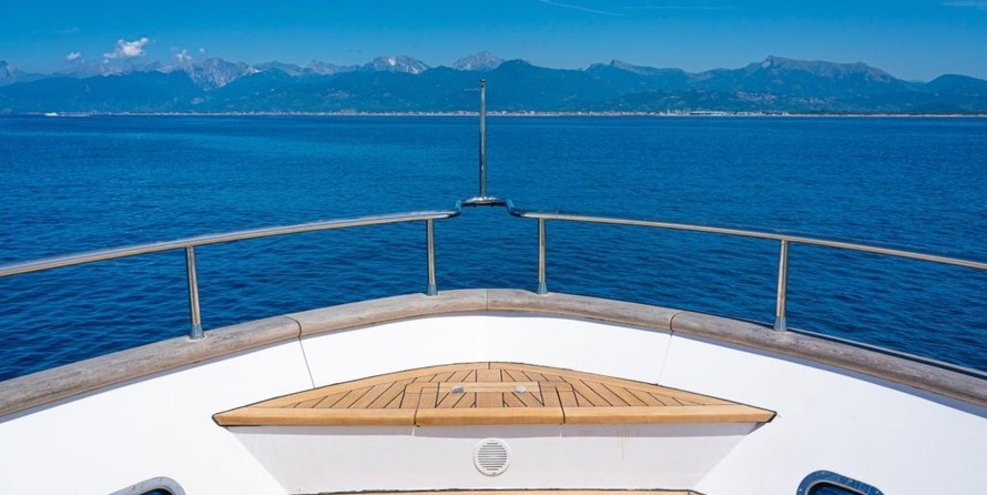 Cantieri di Pisa Akhir 85