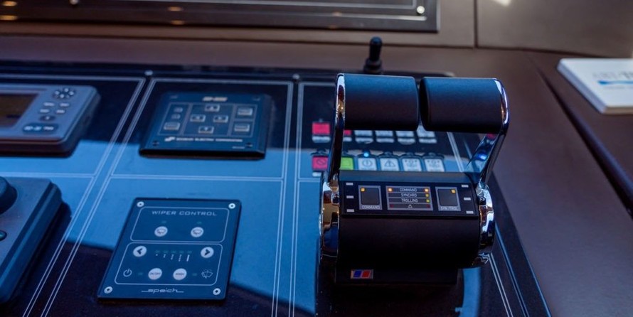 Cantieri di Pisa Akhir 85