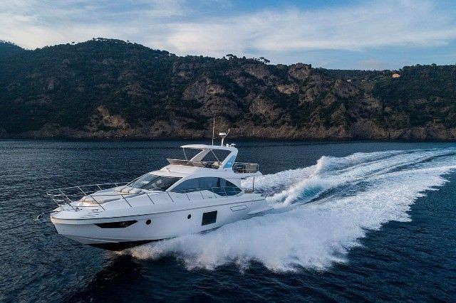 Azimut 55