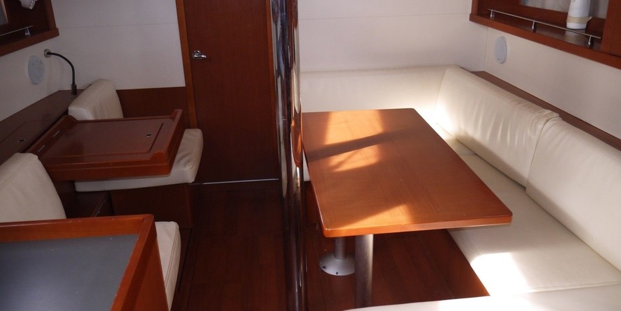 Beneteau Oceanis 41